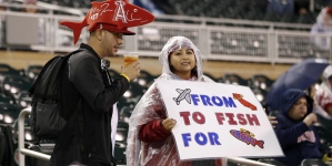 Trout shines with grand slam in Angels’ 11-8 win over Twins