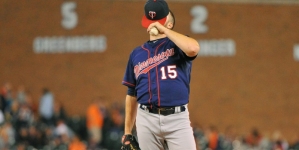 Twins give up late lead, lose 6-4 to Tigers