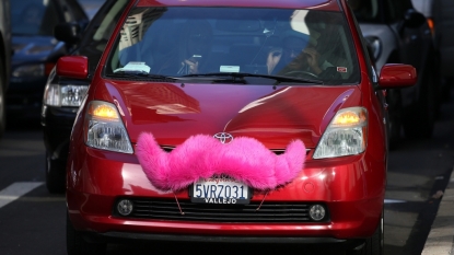 Nevada improves permit for ridesharing company Lyft to operate in state