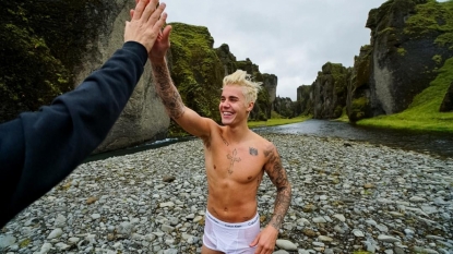 Bieber takes plunge in Iceland