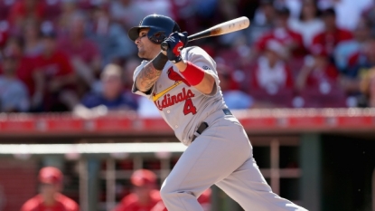 Cubs run into late outs, lose to Cardinals 4-3