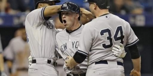 Yankees close gap on Blue Jays in AL East chase