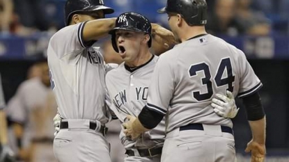 Yankees close gap on Blue Jays in AL East chase