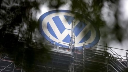 Germany requires VW to recall 2.4 mln cars