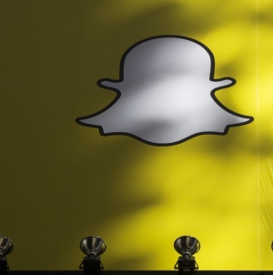 Snapchat set to offer sponsored selfies