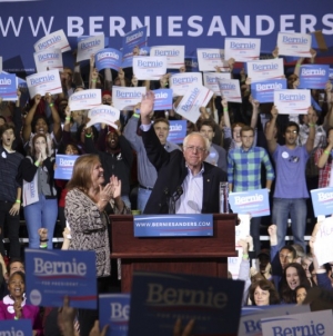 Bernie Sanders making campaign swing through Massachusetts