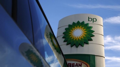 BP reports 40% fall in Q3 profits