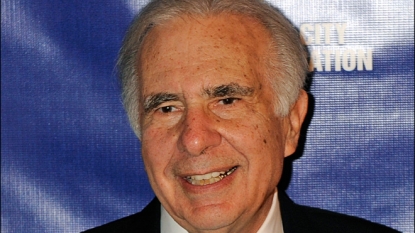 Carl Icahn demands AIG break itself up