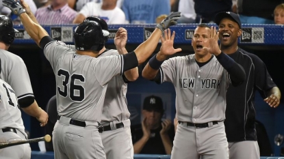 Tulo-led Blue Jays avoid ALDS elimination, beat Texas 5-1