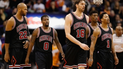 Derrick Rose Rejoins Bulls, Not Cleared Yet For Activity