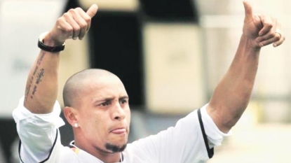 Real Madrid legend Roberto Carlos calls on Delhi Dynamos support