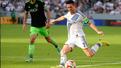 Barrett scores in stoppage time, Sounders draw Galaxy 1-1