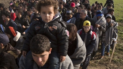 Greece says European Union aid means it can shelter 20000 more migrants