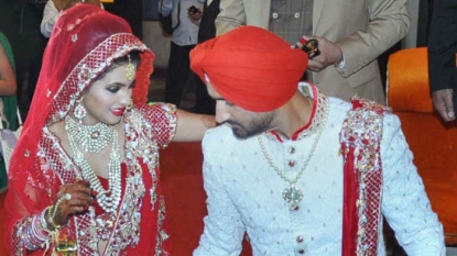 Harbhajan ties the knot with actor Geeta