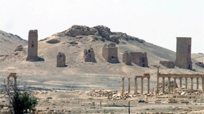 Islamic State destroyed Arch of Triumph in Palmyra