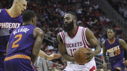 James Harden injures knee in Rockets preseason game