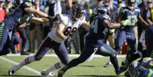 Jared Allen traded to Carolina Panthers by Chicago Bears, reports says