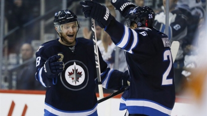 Jets Win Home Opener