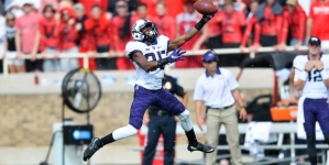 TCU wins wild game on tipped pass that goes for touchdown