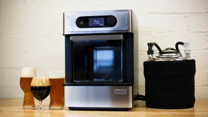 Kitchen gadget promises homebrew beer at touch of a button