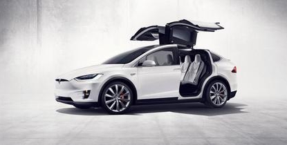 Tesla’s first SUV, the Model X, is finally hitting the road