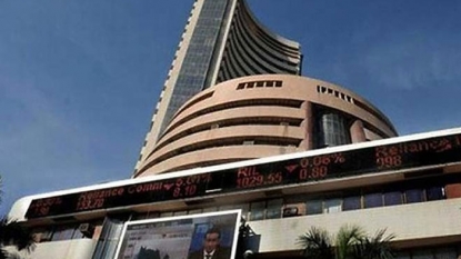 Markets Slip into the Red After Strong Open, Infosys Stock Slips