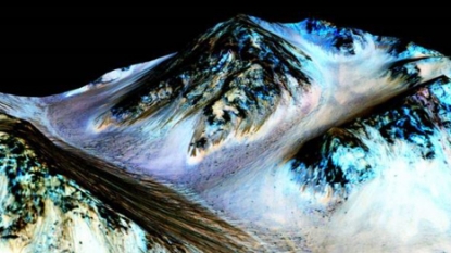 Mars has flowing water which could sustain life according to Nasa