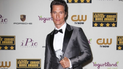 Matthew McConaughey unrecognizable on “Gold” set