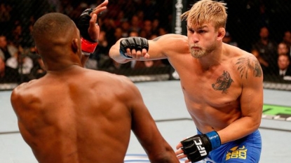 UFC Daniel Cormier Beats Alexander Gustafsson