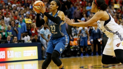 Moore burns Fever with buzzer beater, Lynx lead series 2-1