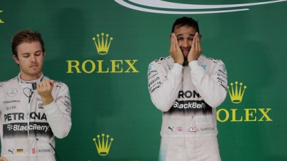 Hamilton seals world crown