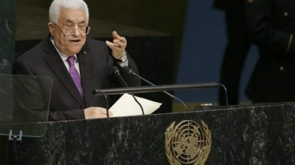 Palestinian flag flies at UN