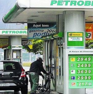 Petrobras +10% on fuel price increases