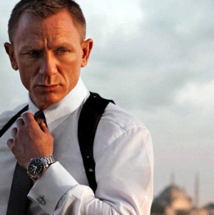 Daniel Craig contracted for one more Bond outing