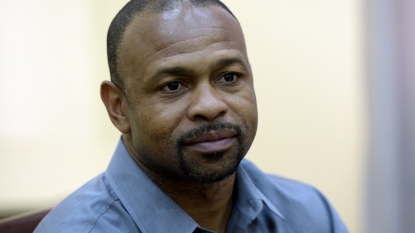 United States boxer Roy Jones becomes Russian citizen