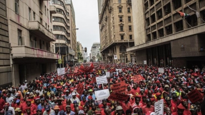 S. Africa University Students Continue `Free Education’ Protest