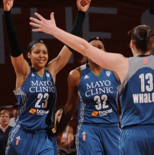 Shaky Lynx drop Game 1 of WNBA Finals 75-69 to Indiana