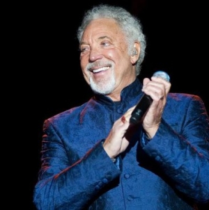 Sir Tom Jones reveals wife’s battle with depression: ‘She’s lost her spark’