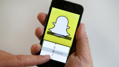 New Snapchat Terms Allow It To ‘Publicly Display’ Any Pictures