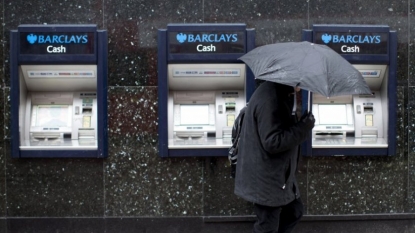 Barclays outage prevents customers from making payments