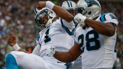 Mike Tolbert’s TDs set tone as Panthers run past Eagles, 27-16