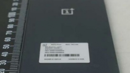 OnePlus One E1005 smartphone hits the FCC