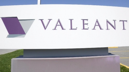 Valeant shares plunge again