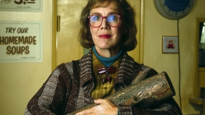 ‘Twin Peaks’ Log Lady Catherine E. Coulson Passes Away