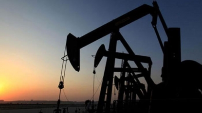 U.S. oil settles down 5.1%, $47.10 a barrel