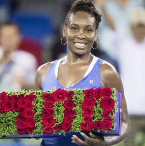 Venus chalks up 700th career victory