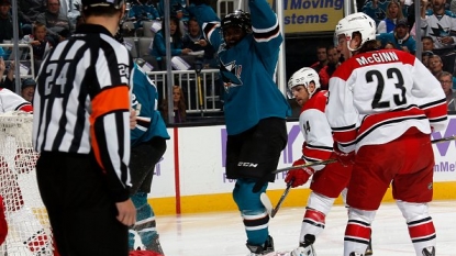 Ward has hat trick as Sharks beat Hurricanes, 5-2