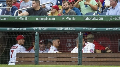 Watch Jonathan Papelbon go after teammate Bryce Harper