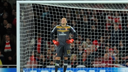 Wenger lashes out at Ospina critics