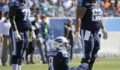 Wisenhunt Announces Titans Quarter Back Sprained MCL During Game